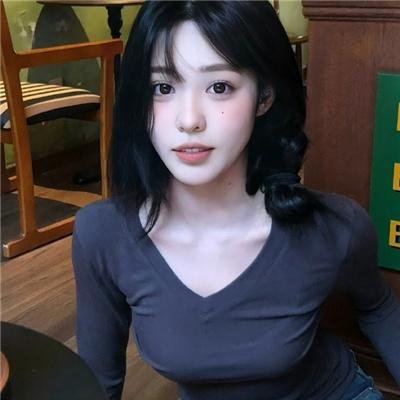 梨花落尽又逢君